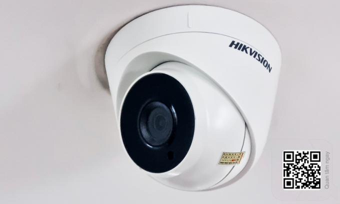 Camera của Hikvision được lắp tại một văn phòng công ty ở Hà Nội. Ảnh: Lưu Quý
